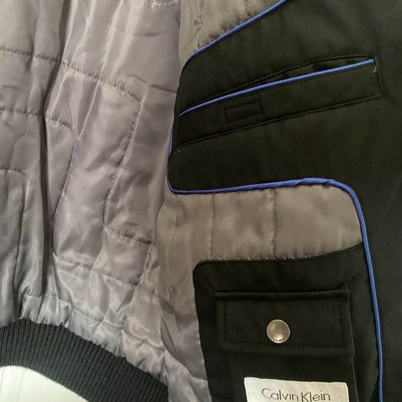 Calvin Klein Heavy Winter Jacket - Picture 5 of 6